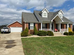 104 Lexington Ct, Coxs Creek, KY 40013