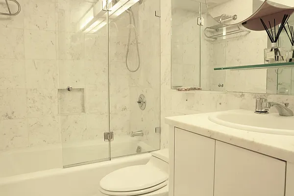 Rented by Barlavi Inc. | media 17