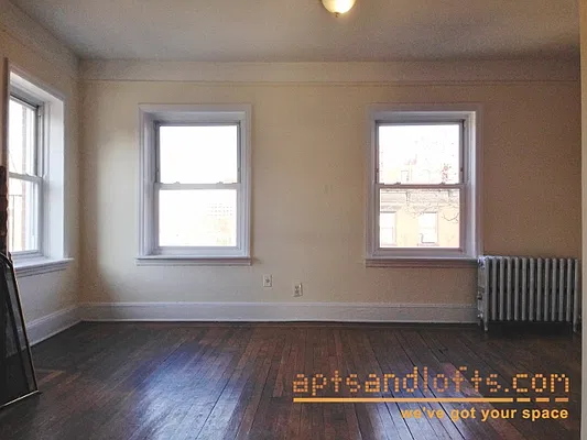 Rented by aptsandlofts.com | media 9