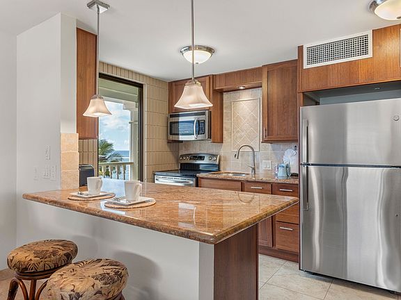 2nd image of 475 Front St #302