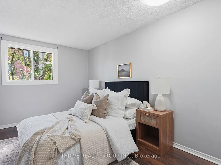 215 Commissioners Rd W #10 — Photo 17