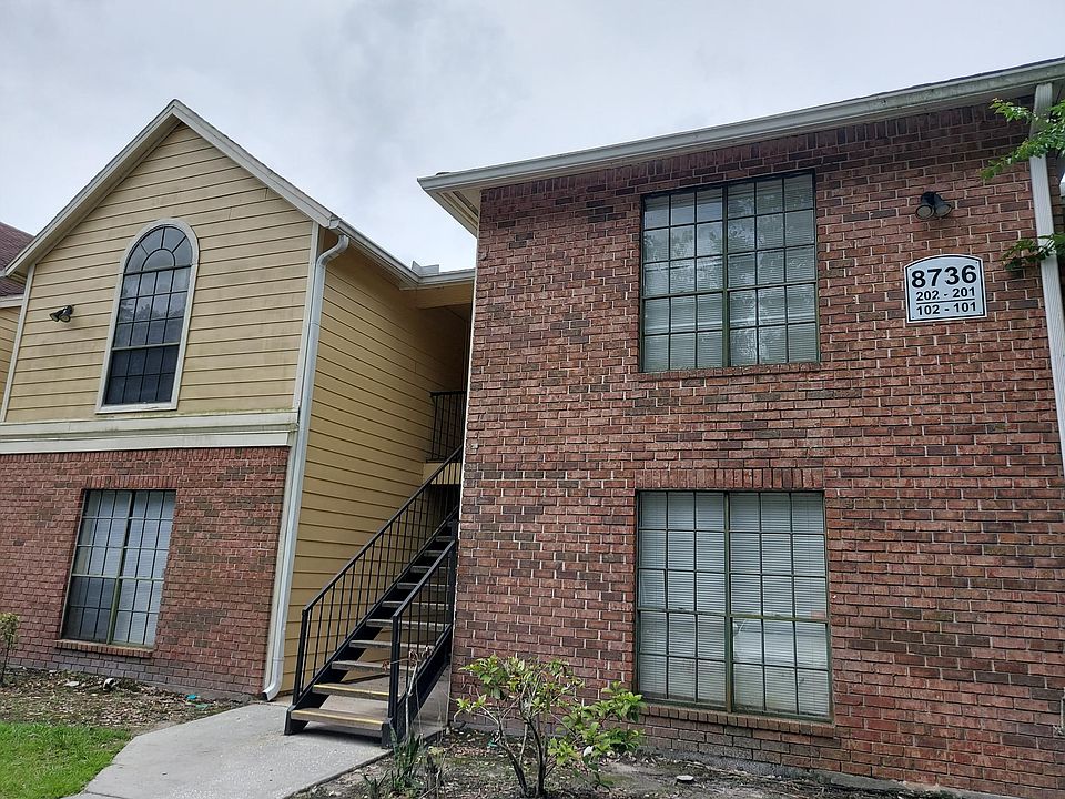 1st image of 8736 Mallard Reserve Dr Unit 202