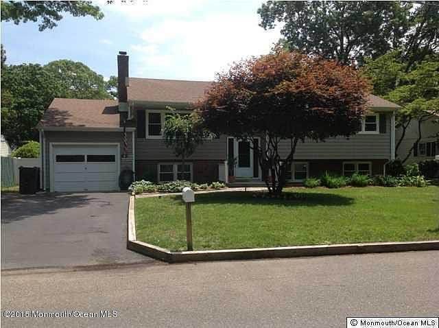 1st image of 13 Green Hill Dr
