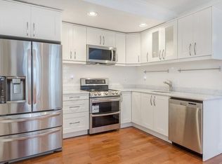 58 Myrtle St APT 3, Boston, MA 02114