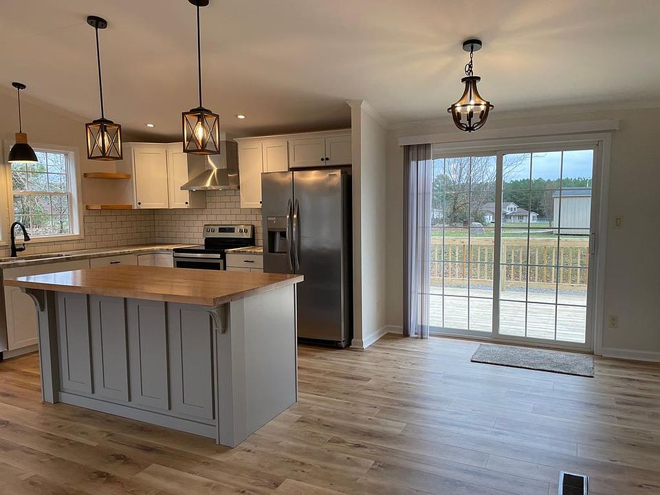 1st image of 85 Tulip Dr