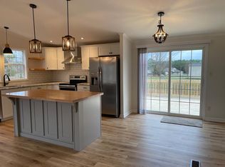 85 Tulip Dr, Henderson, NC 27537