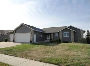 1128 David Dr, Marshall, MN 56258