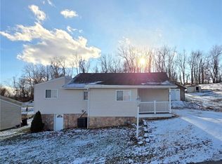 63 Hickory St, Ellsworth, PA 15331