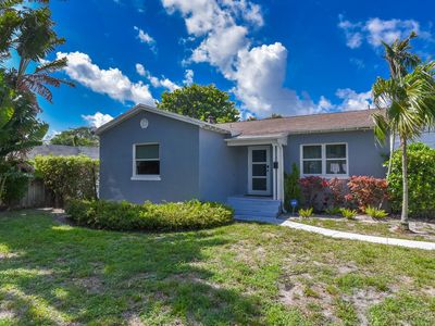 340 Russlyn Drive, West Palm Beach, FL, 33405