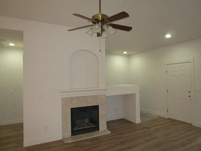Village Cir — Photo 6