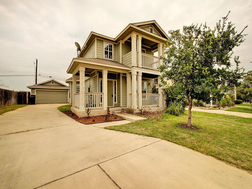 1st image of 2723 Fairview Dr