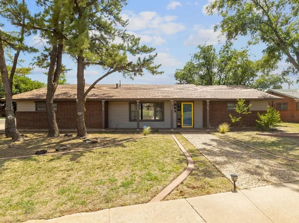 202 Mike St, Levelland, TX 79336