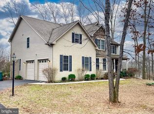 2120 Hudnut Rd, Schwenksville, PA 19473