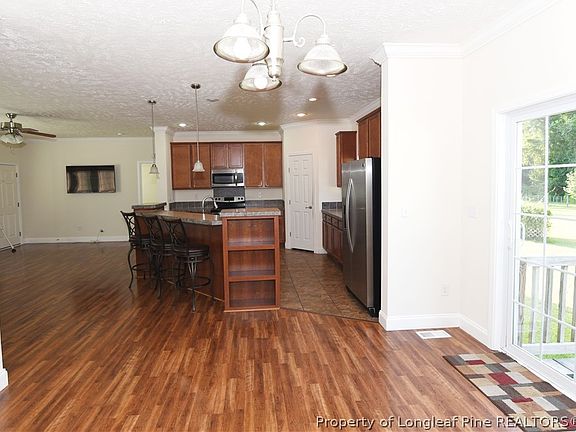 5th image of 3039 Turnpike Rd