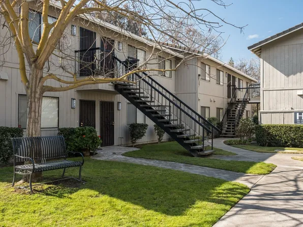 Manteca Golf & Tennis Villas