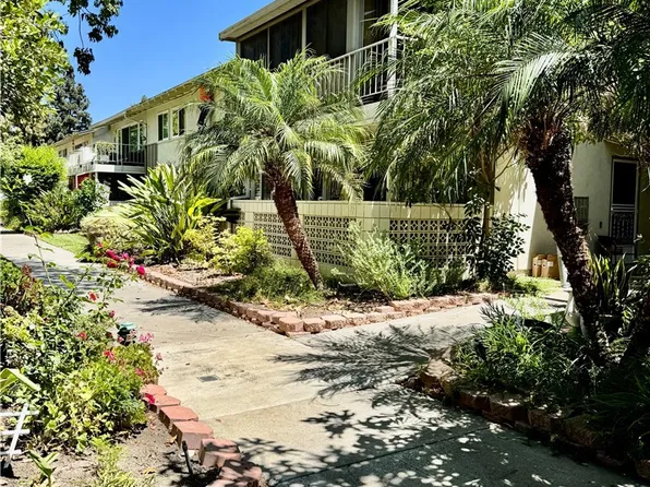 18 Via Castilla #C, Laguna Woods, CA 92637