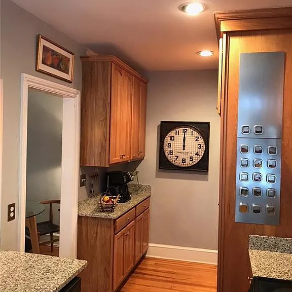 3122 Kensington Ave #6 — Photo 8