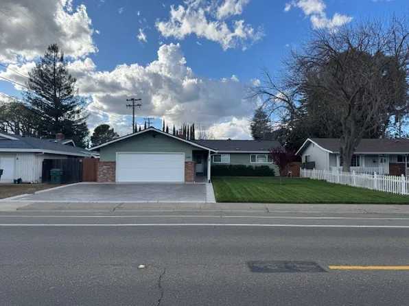 3450 Rosemont Dr, Sacramento, CA 95826