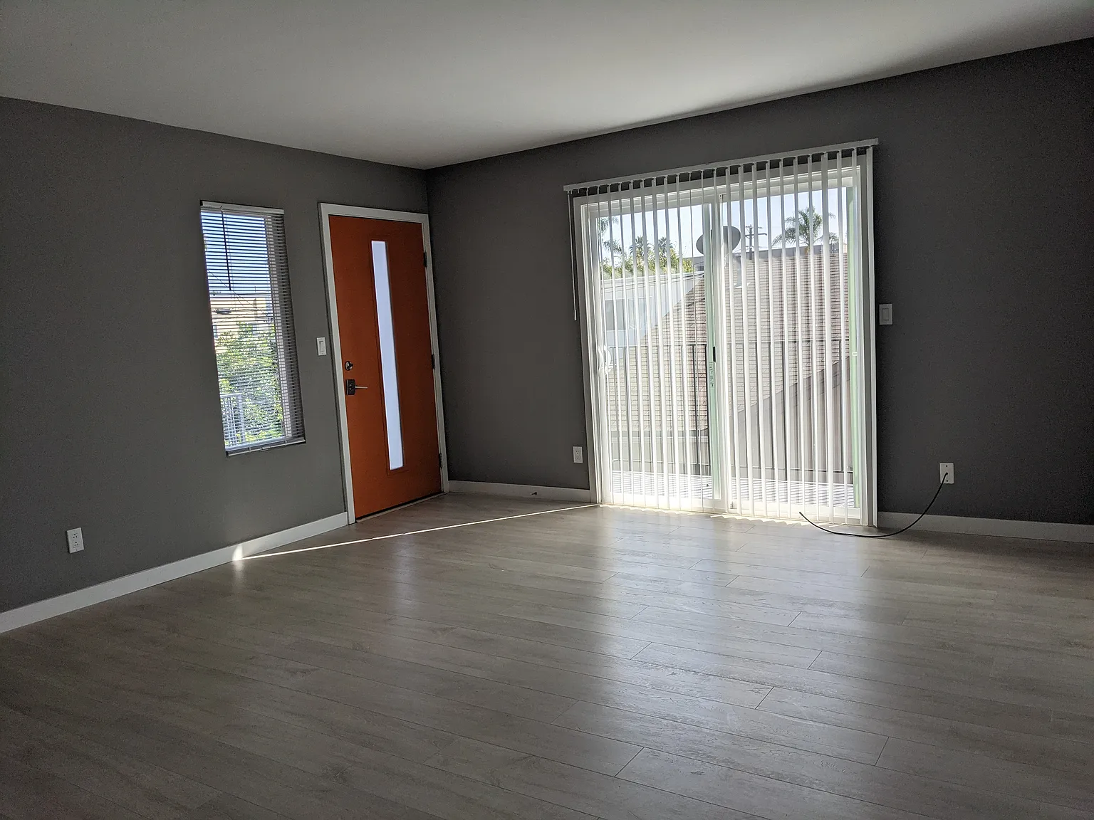 2 bed, 800 sqft, $2,895 — Photo 3