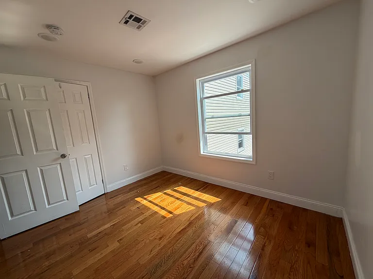 95 Ellis Ave #2 — Photo 12