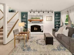 19616 61st Pl NE, Kenmore, WA 98028