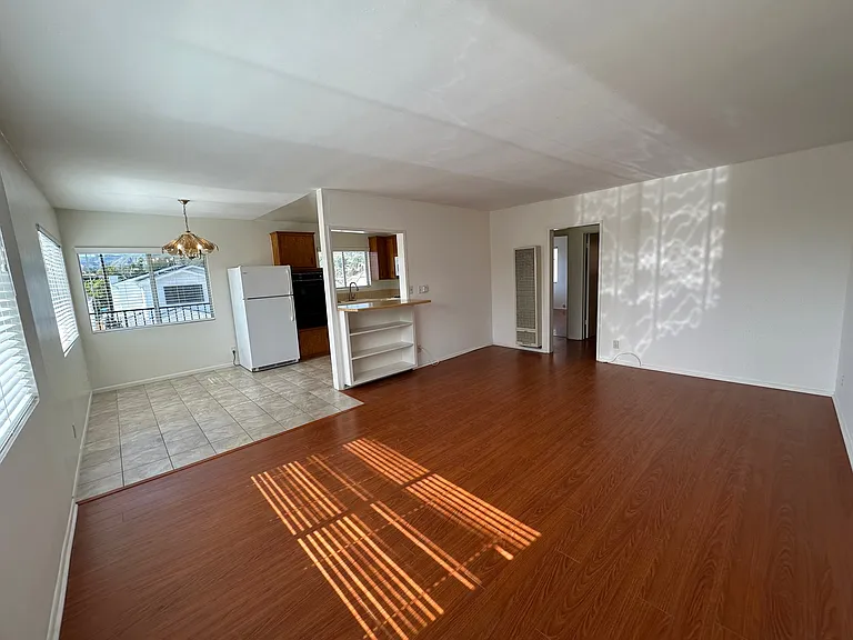 840 Haverford Ave #1 — Photo 8