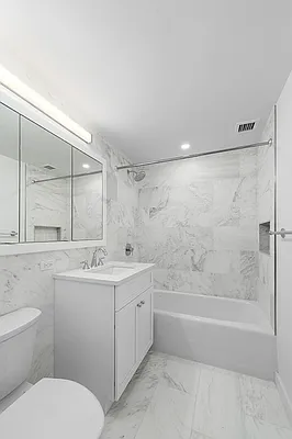 Bathroom, photo 3