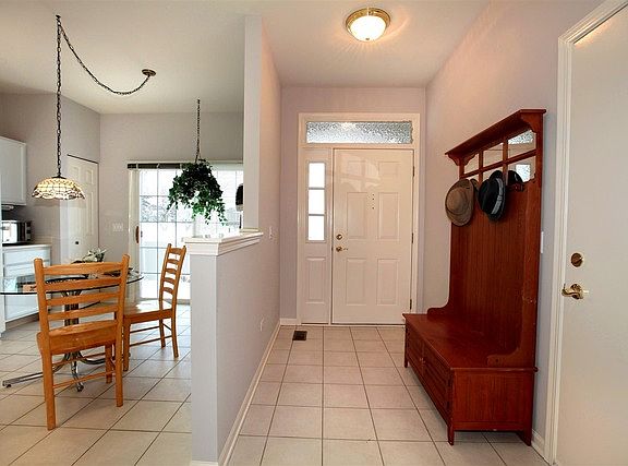 3rd image of 2332 Ashbrook Ln