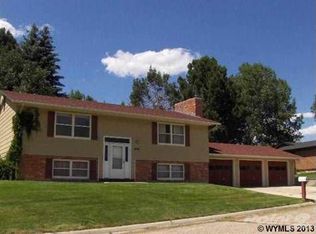 608 Circle Dr, Buffalo, WY 82834