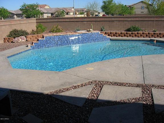 4th image of 346 W Swan Dr
