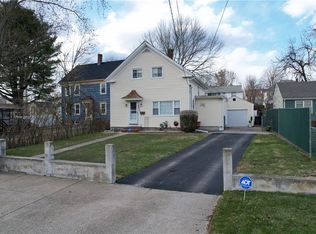 12 Warren Ave, North Providence, RI 02911