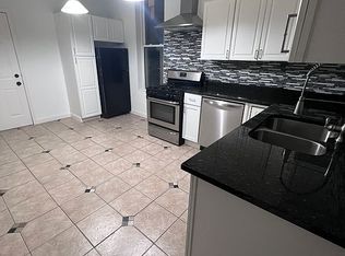 2036 W Coulter St #2, Chicago, IL 60608