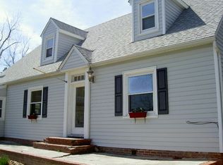 719 Taggart St, Colonial Beach, VA 22443