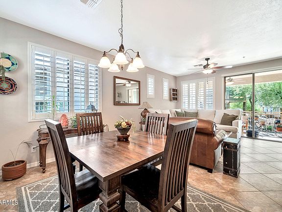 5th image of 2124 W HUNTER Court #239