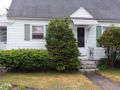 41 Boisvert St, Manchester, NH, 03103