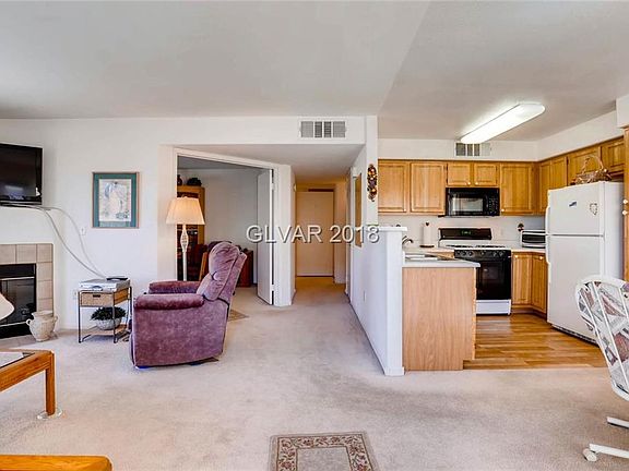 2nd image of 5710 E Tropicana Ave Unit 2039