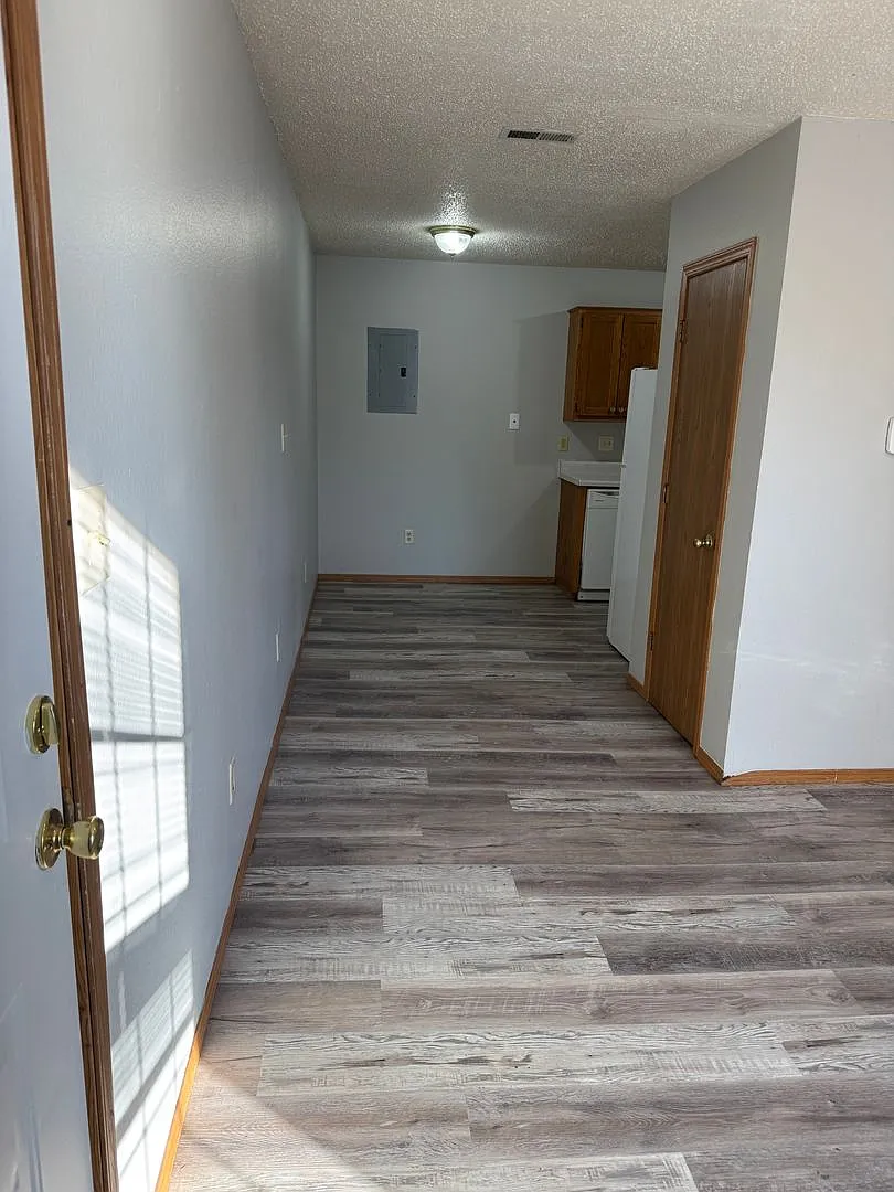 1519 N. Missouri Ave. — Photo 1