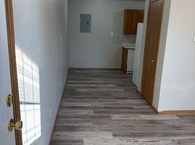 1519 N. Missouri Ave., C