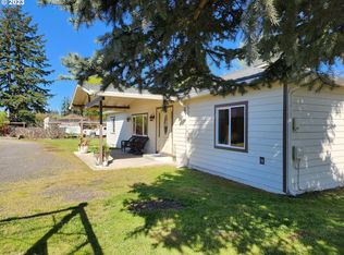 9410 NE Burton Rd, Vancouver, WA 98662