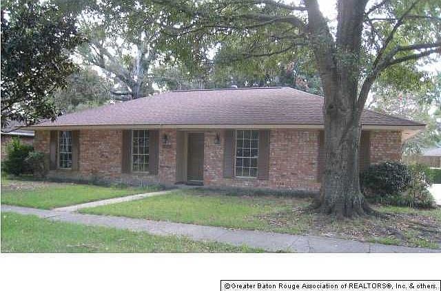 1st image of 2126 Sprucewood Dr