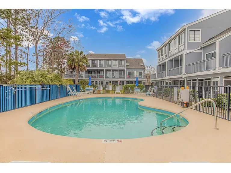 1881 Colony Dr #8O — Photo 19