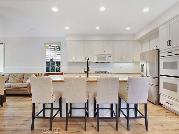 5th image of 15 Langford Ln