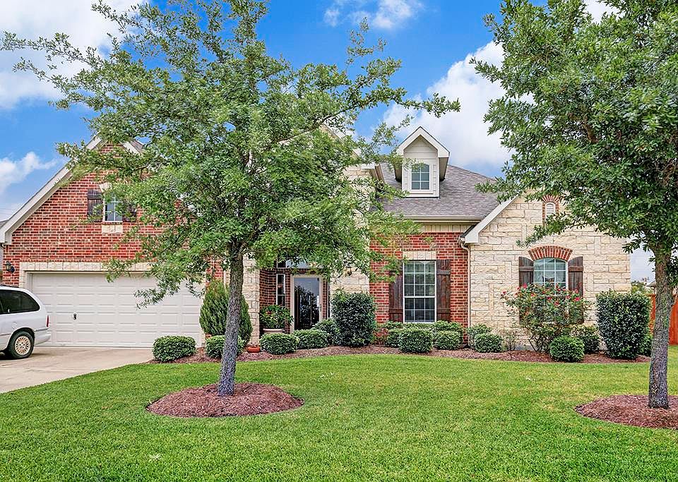 1st image of 9206 E Canyon Lake Springs Dr