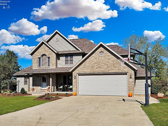 4th image of 135 Lynber Ln