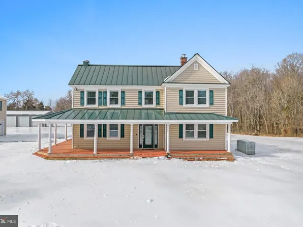 17717 Pepmeier Hill Rd, Woodford, VA 22580