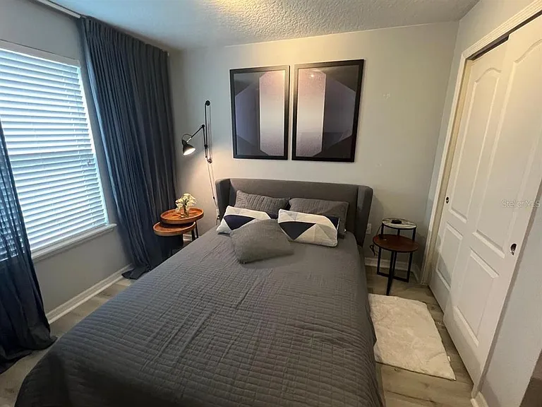 8831 Geneve Ct — Photo 23