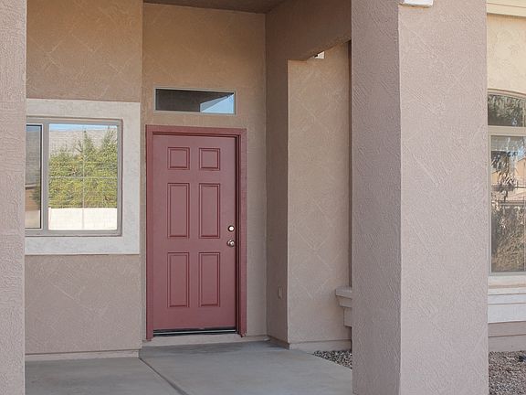 3rd image of 303 W Highland Dr