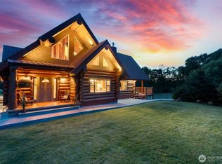 1025 Orchard Street, Waitsburg, WA 99361