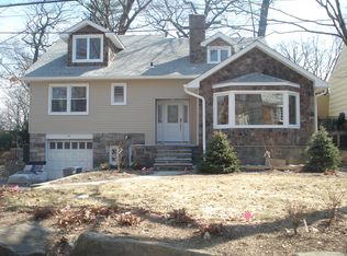 44 Cherwing Rd, Yonkers, NY 10701