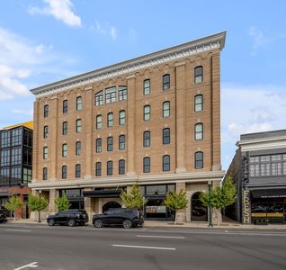 369 E Main St APT 402, Lexington, KY, 40507